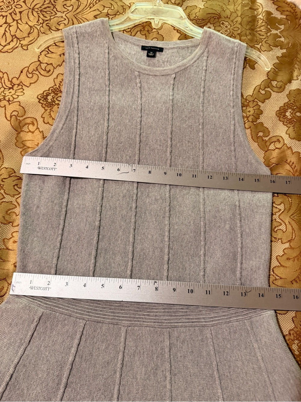 Ann Taylor Sleeveless Knit Sweater Fit-and-Flare Dress in Soft Grey, Size M - Picture 11 of 13